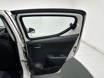 Suzuki Alto 1.0 12V SZ Hatchback 5dr Petrol Manual Euro 5 (68 ps)