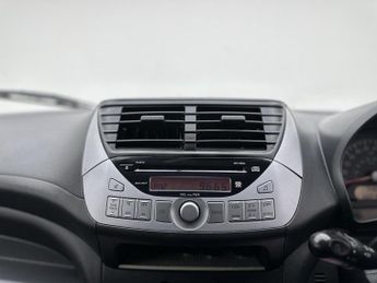 Suzuki Alto 1.0 12V SZ Hatchback 5dr Petrol Manual Euro 5 (68 ps)