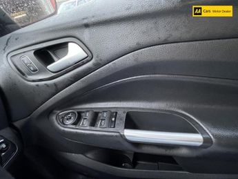 Ford Kuga 1.5 TDCi ST-Line SUV 5dr Diesel Powershift Euro 6 (s/s) (120 ps)