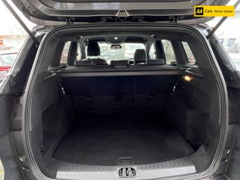 Ford Kuga 1.5 TDCi ST-Line SUV 5dr Diesel Powershift Euro 6 (s/s) (120 ps)