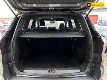 Ford Kuga 1.5 TDCi ST-Line SUV 5dr Diesel Powershift Euro 6 (s/s) (120 ps)