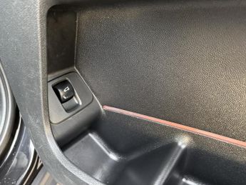 MINI Countryman 1.5 Cooper SUV 5dr Petrol Auto 6Spd ALL4 Euro 6 (s/s) (136 ps)