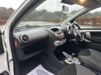 Toyota AYGO 1.0 VVT-i Fire Hatchback 5dr Petrol MultiMode Euro 5 (a/c) (67 p