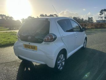 Toyota AYGO 1.0 VVT-i Fire Hatchback 5dr Petrol MultiMode Euro 5 (a/c) (67 p