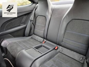 Mercedes-Benz C Class 2.1 C220 CDI AMG Sport Edition Coupe 2dr Diesel G-Tronic+ Euro 5