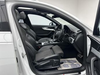 Audi A4 Avant 2.0 TDI ultra S line Estate 5dr Diesel S Tronic Euro 6 (s/s) (19