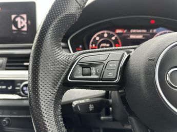Audi A4 Avant 2.0 TDI ultra S line Estate 5dr Diesel S Tronic Euro 6 (s/s) (19