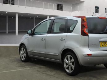 Nissan Note 1.6 16V Tekna Hatchback 5dr Petrol Auto Euro 4 (110 ps)