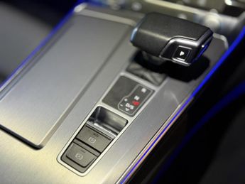 Audi A6 Saloon 2.0 TDI 40 S line Saloon 4dr Diesel S Tronic Euro 6 (s/s) (204 p