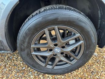 Volkswagen Transporter 2.0 BiTDI T32 BlueMotion Tech Window Van 4dr Diesel DSG 4Motion 