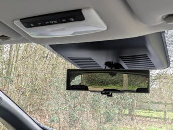 Nissan Leaf 40kWh Tekna Hatchback 5dr Electric Auto (150 ps)