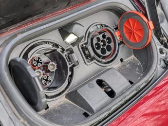 Nissan Leaf 40kWh Tekna Hatchback 5dr Electric Auto (150 ps)