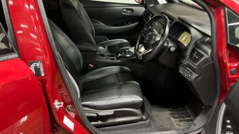 Nissan Leaf 40kWh Tekna Hatchback 5dr Electric Auto (150 ps)