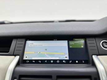 Land Rover Discovery Sport 2.0 TD4 HSE Luxury SUV 5dr Diesel Auto 4WD Euro 6 (s/s) (180 ps)