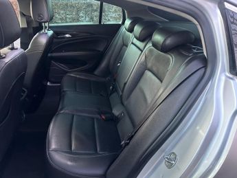 Vauxhall Insignia 2.0 Turbo D BlueInjection Elite Nav Grand Sport 5dr Diesel Autom