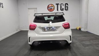 Mercedes-Benz A Class 1.6 A180 AMG Line Hatchback 5dr Petrol 7G-DCT Euro 6 (s/s) (122 