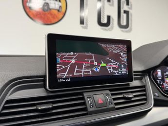 Audi Q5 2.0 TDI Sport SUV 5dr Diesel S Tronic quattro Euro 6 (s/s) (190 