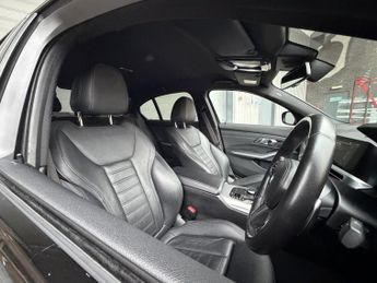BMW 3 Series 2.0 330e 12kWh M Sport Saloon 4dr Petrol Plug-in Hybrid Auto Eur