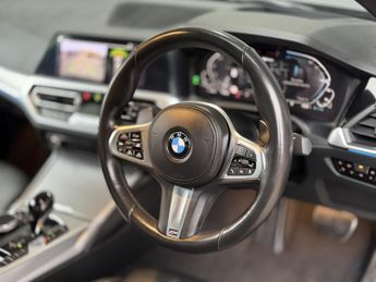 BMW 3 Series 2.0 330e 12kWh M Sport Saloon 4dr Petrol Plug-in Hybrid Auto Eur