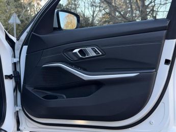 BMW 3 Series 2.0 320i M Sport Saloon 4dr Petrol Auto Euro 6 (s/s) (184 ps)