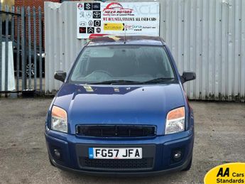 Ford Fusion 1.6 Zetec Climate Hatchback 5dr Petrol Automatic (181 g/km, 99 b