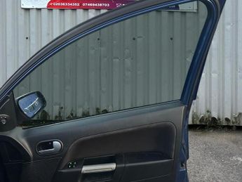 Ford Fusion 1.6 Zetec Climate Hatchback 5dr Petrol Automatic (181 g/km, 99 b
