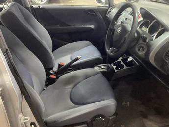 Honda Jazz 1.4 i-DSI SE Hatchback 5dr Petrol CVT-7 (137 g/km, 82 bhp)