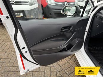 Toyota Corolla 1.8 VVT-h Car Derived Van 5dr Petrol Hybrid CVT Euro 6 (s/s) (14