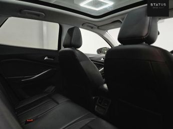 Vauxhall Grandland X 1.2 Turbo Elite Nav SUV 5dr Petrol Auto 8Spd Euro 6 (s/s) (130 p