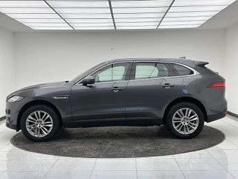 Jaguar F-PACE 2.0 D180 Portfolio SUV 5dr Diesel Auto AWD Euro 6 (s/s) (180 ps)