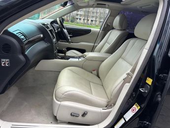 Lexus LS 5.0 600h V8 L RSR Saloon 4dr Petrol Hybrid CVT 4WD Euro 5 (s/s) 
