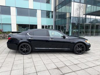 Lexus LS 5.0 600h V8 L RSR Saloon 4dr Petrol Hybrid CVT 4WD Euro 5 (s/s) 