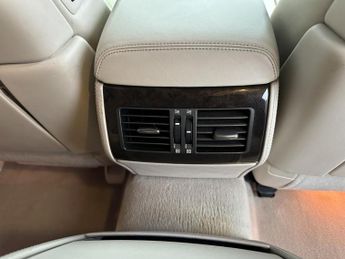 Lexus LS 5.0 600h V8 L RSR Saloon 4dr Petrol Hybrid CVT 4WD Euro 5 (s/s) 