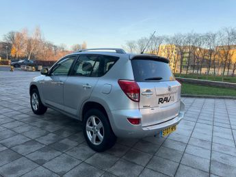 Toyota RAV4 2.0 XT3 SUV 5dr Petrol Automatic 4WD (212 g/km, 150 bhp)