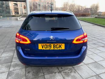 Peugeot 308 SW 1.2 PureTech Tech Edition Estate 5dr Petrol EAT Euro 6 (s/s) (13
