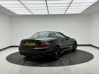 Mercedes-Benz SLK 2.1 SLK250d AMG Sport Convertible 2dr Diesel G-Tronic Euro 6 (s/