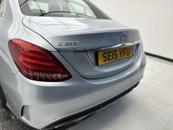 Mercedes-Benz C Class 2.0 C200 AMG Line (Premium Plus) Saloon 4dr Petrol 7G-Tronic+ Eu