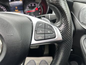 Mercedes-Benz C Class 2.0 C200 AMG Line (Premium Plus) Saloon 4dr Petrol 7G-Tronic+ Eu