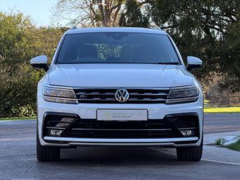 Volkswagen Tiguan 2.0 TDI R-Line SUV 5dr Diesel DSG 4Motion Euro 6 (s/s) (150 ps)