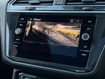 Volkswagen Tiguan 2.0 TDI R-Line SUV 5dr Diesel DSG 4Motion Euro 6 (s/s) (150 ps)