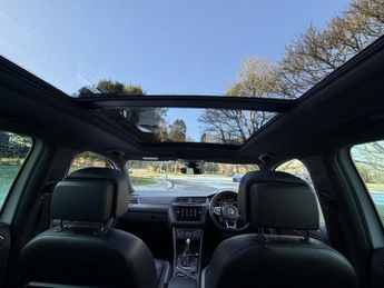 Volkswagen Tiguan 2.0 TDI R-Line SUV 5dr Diesel DSG 4Motion Euro 6 (s/s) (150 ps)