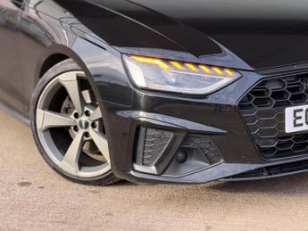 Audi A4 2.0 TFSI 35 Black Edition Saloon 4dr Petrol S Tronic Euro 6 (s/s