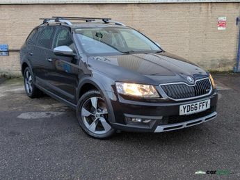 Skoda Octavia 2.0 TDI Scout Estate 5dr Diesel DSG 4WD Euro 6 (s/s) (184 ps)