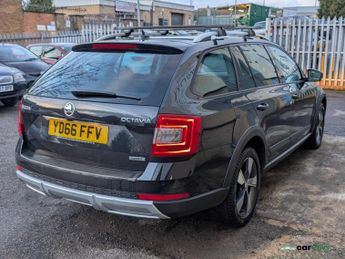 Skoda Octavia 2.0 TDI Scout Estate 5dr Diesel DSG 4WD Euro 6 (s/s) (184 ps)