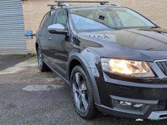 Skoda Octavia 2.0 TDI Scout Estate 5dr Diesel DSG 4WD Euro 6 (s/s) (184 ps)