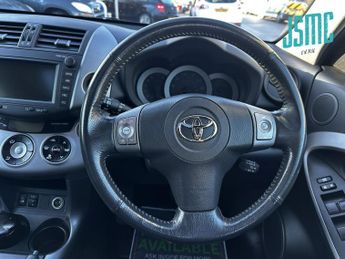 Toyota RAV4 2.0 XT5 SUV 5dr Petrol Automatic 4WD (212 g/km, 150 bhp)