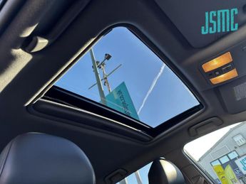 Toyota RAV4 2.0 XT5 SUV 5dr Petrol Automatic 4WD (212 g/km, 150 bhp)