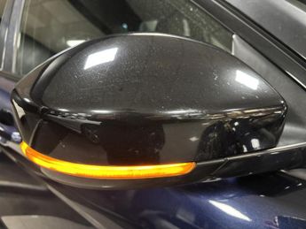 Land Rover Range Rover Evoque 2.0 TD4 HSE Dynamic SUV 5dr Diesel Auto 4WD Euro 6 (s/s) (180 ps