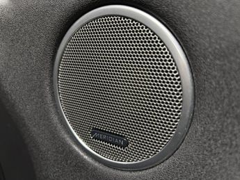 Land Rover Range Rover Evoque 2.0 TD4 HSE Dynamic SUV 5dr Diesel Auto 4WD Euro 6 (s/s) (180 ps