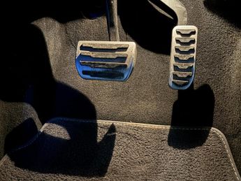 Land Rover Range Rover Evoque 2.0 TD4 HSE Dynamic SUV 5dr Diesel Auto 4WD Euro 6 (s/s) (180 ps